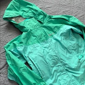 Girls Marmot rain jacket windbreaker